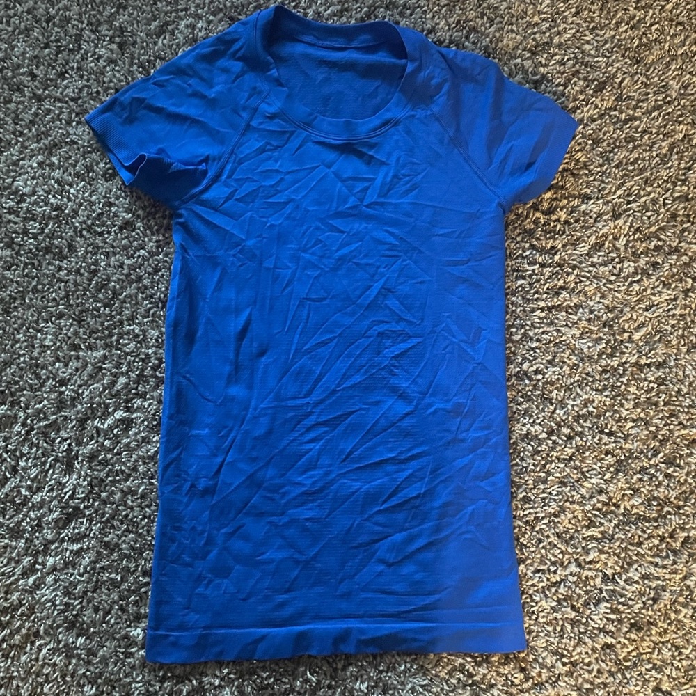 Lululemon swiftly tech shorts sleeve